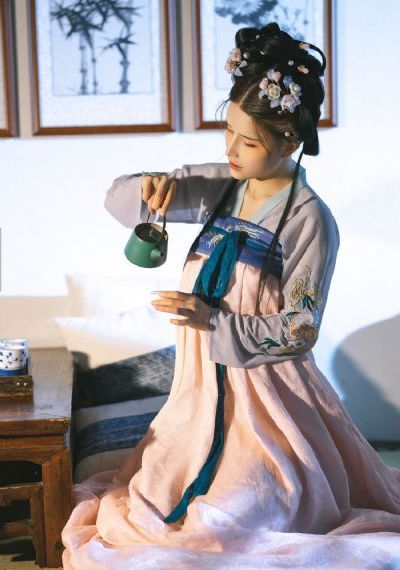 超碰在线人人干_日本电影视频网址大全
