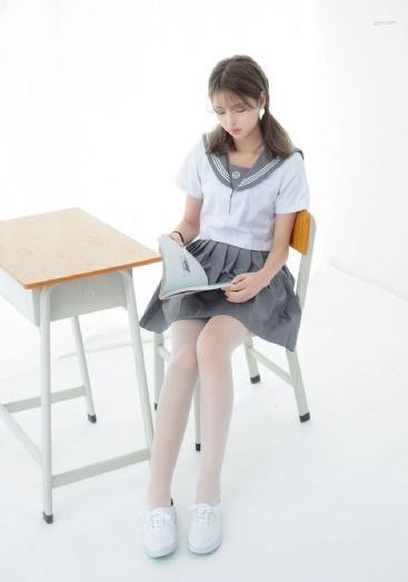 蜜桃网美女图片_BD高清迅雷在线观看